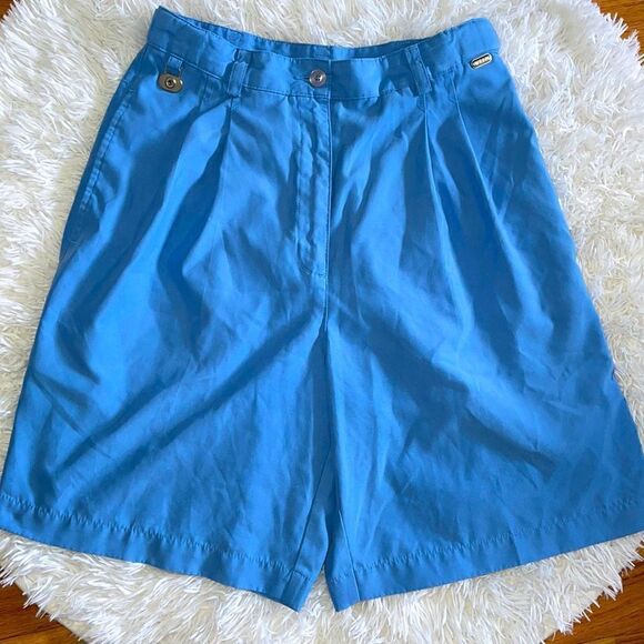 Liz Claiborne LIZGOLF Women’s Blue Pleated Bermuda Golf Shorts Size 4 - Picture 1 of 15